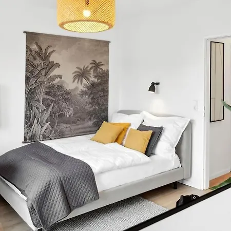 Apartment - Luxus Lift & Parken -naehe Dus & Dortmund & Koeln & Essen Wuppertal