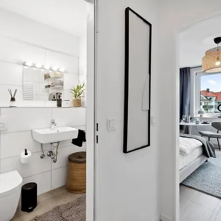 Lejlighed - Luxus Lift & Parken -naehe Dus & Dortmund & Koeln & Essen